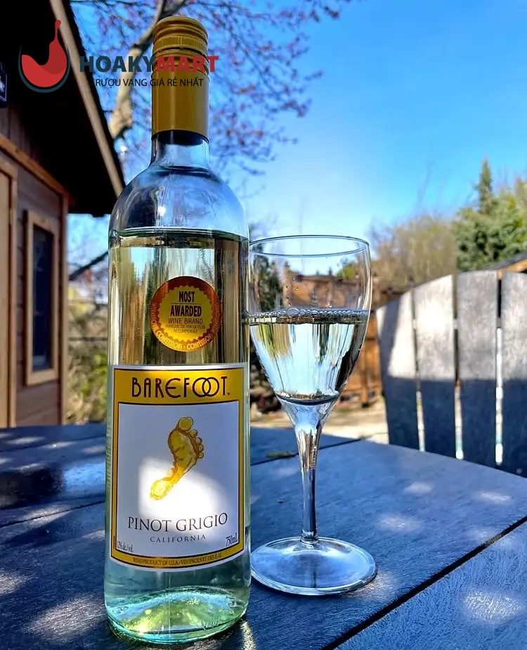 RƯỢU VANG MỸ BAREFOOT PINOT GRIGIO RẺ ƯU ĐÃI